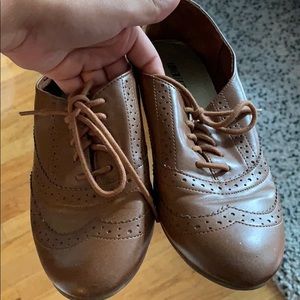 Oxford shoes